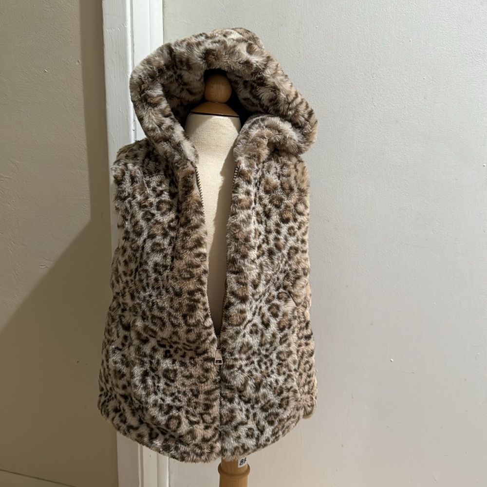 Zara Child 6-7 Faux Fur Vest Leopard Cheetah Lined with Pockets Warm Zip Hoodie